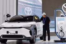  Toyota hé lộ pin thể rắn cho xe điện sạc 10 phút, chạy 1.000 km