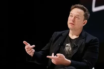Tài sản Elon Musk giảm mạnh sau khẩu chiến với ông Trump