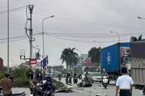 Ninh Bình: Ôtô tải va chạm với xe máy khiến hai người tử vong