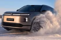 Volkswagen ID. Era 9X lộ diện, nội thất xa xỉ với màn hình 31,2 inch