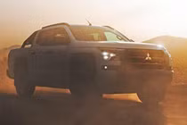 Mitsubishi Triton Raider "nhá hàng", vũ khí off-road thách thức Ford Ranger