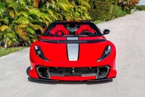 Mua Ferrari 812 Competizione A giá 18 tỷ, sau 3 năm bán 52 tỷ đồng