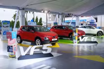 Gần 10.000 ôtô điện Vinfast đến tay khách Việt trong tháng 2/2026