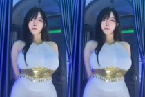 Pi Tiên bất ngờ "chiêu đãi" fan nam clip không che cực cuốn