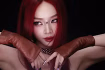 Búp bê DJ Việt hot nhất cõi mạng khoe màu tóc cực cháy