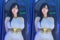 Pi Tiên bất ngờ "chiêu đãi" fan nam clip không che cực cuốn