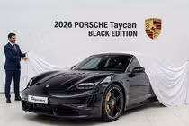 Chi tiết Porsche Taycan Black Edition 2026 đậm chất thể thao