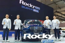 Cận cảnh Daihatsu Rocky 2025 "ăn xăng" 3,6 lít/100km, hơn 400 triệu