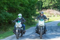 Mục sở thị BMW R18 và R12 bản độ “The Speed Sisters” 