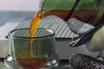 Tách cà phê đắt nhất thế giới gần 18 triệu đồng ngon cỡ nào?