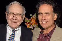 Điều bất ngờ về người con trai 'bất tài' của Warren Buffett