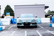 Siêu xe điện BYD Denza Z9GT bất ngờ chạy thử tại Việt Nam