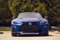 Ra mắt Lexus IS 500 đặc biệt Ultimate Edition 2025 máy V8