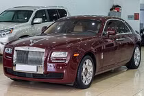 "Bóng ma" Rolls-Royce Ghost màu độc chỉ hơn 6 tỷ tại TP.HCM