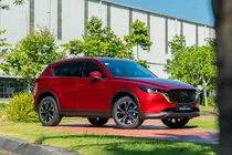Mazda CX-5 bán chạy nhất phân khúc SUV cỡ C tháng 4/2025