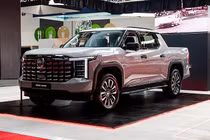 MG U9 từ hơn 914 triệu - bán tải Trung Quốc "đòi cướp ngôi" Ford Ranger