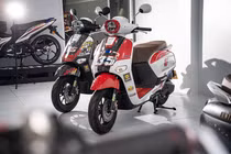 Chi tiết xe ga Honda Giorno+ Moto2 ThaiGP "hàng hiếm" tại Việt Nam