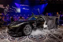 Toyota Supra động cơ V8 siêu mạnh ra mắt, khó đến tay người dùng