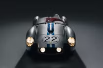 Ngắm chiếc Ferrari 250 Testa Rossa "bản sao" xe đua Le Mans 1958