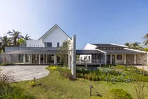 Nhà bê tông thô mộc đẹp lạ lùng ở Vĩnh Long