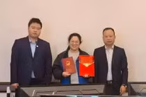 Ông chủ gây sốt vì chi 37 tỷ mua 18 căn hộ tặng nhân viên