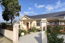 Ngôi nhà dưỡng già 1,5 tỷ con gái xây tặng ba mẹ 