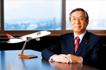 CEO tự cắt lương để không sa thải nhân viên là ai?