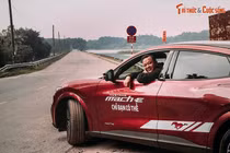 Mustang Mach-E - SUV điện đậm chất Mỹ, không chỉ là “xe xanh”