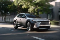 Toyota bZ4X từ 1,2 tỷ đồng tại Đông Nam Á, có về Việt Nam?