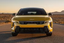 Kia K4 Hatchback 2026 chính thức ra mắt, từ 649 triệu đồng