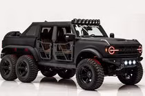 Ford Bronco Apocalypse Dark Horse - "quái thú 6 chân" gần 4 tỷ đồng