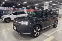 Hyundai SantaFe Hybrid mới ra mắt Việt Nam đã giảm 50 triệu tại đại lý