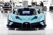 Bugatti Bolide động cơ W16 từ 123,9 tỷ đồng cuối cùng được bàn giao