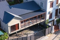 Chiêm ngưỡng ngôi nhà 3 tầng tĩnh lặng giữa lòng thành phố