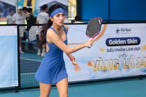 Jessie Lương đẹp từ phòng gym tới sân pickleball