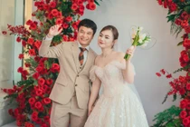 Visual vợ "Ronaldo Việt Nam" sáng bừng khung hình