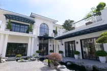 Cận cảnh biệt thự view sông Sài Gòn có 6 không gian tiếp khách