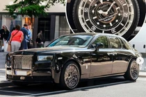 Rolls-Royce Phantom VIII "siêu sang chảnh" độ đồng hồ Rolex Submariner