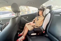 Đề nghị miễn quy định ghế trẻ em cho taxi, xe công nghệ