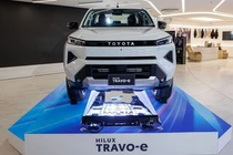 View - Toyota Hilux 2026 tăng giá mạnh khi về Việt Nam, bản cao nhất tới 1,1 tỷ | Báo Tri thức và Cuộc sống - TIN TỨC PHỔ BIẾN KIẾN THỨC 24H