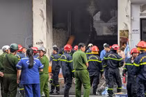 20 người thoát nạn trong vụ cháy thẩm mỹ viện 6 tầng ở TP HCM