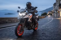 Benelli TRK 902 Stradale "giá mềm" có gì thách thức Ducati Multistrada?