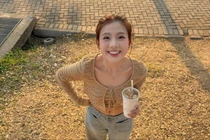 Nhan sắc ngọt ngào của nữ diễn viên sinh năm 2001 phủ sóng phim giờ vàng VTV