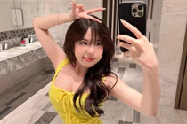 Hot TikToker xinh đẹp, gây bão với màn "outfit check" cực ngọt ngào