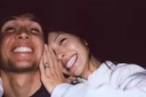 Nhan sắc 'nữ thần' golf Trung Quốc vừa đính hôn tay đua F1