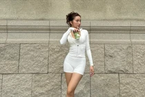 Hot mom Huyền 2K4 ngày càng “tỏa sáng” từ body đến gương mặt