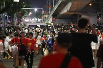 Khu vực Kim Mã-Liễu Giai chật kín người xem tổng duyệt diễu binh từ 4h sáng 