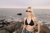 “Em xinh” Saabirose khoe body nóng hơn mùa hè, vẻ cá tính bùng nổ