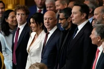 Tài sản tỷ phú toàn cầu lập kỷ lục mới 