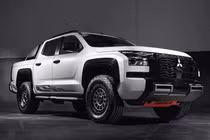 Mitsubishi Triton Raider 2026 hầm hố hơn, có gì đấu Ford Ranger Tremor?